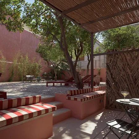 Apartment Spartacus Garden Boutique *