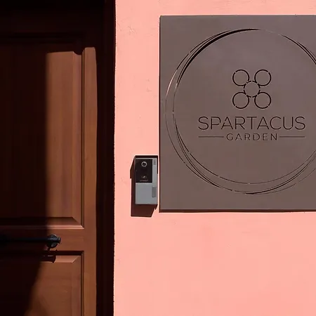 Apartment Spartacus Garden Boutique Rethymno