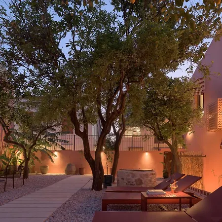Spartacus Garden Boutique Apartment *