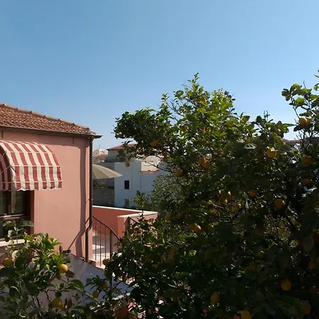 Apartment Spartacus Garden Boutique Rethymno