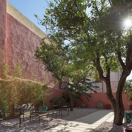 Apartment Spartacus Garden Boutique