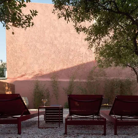 Spartacus Garden Boutique Apartment *