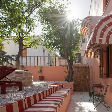 Apartment Spartacus Garden Boutique