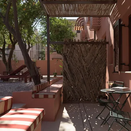 Spartacus Garden Boutique Apartment *